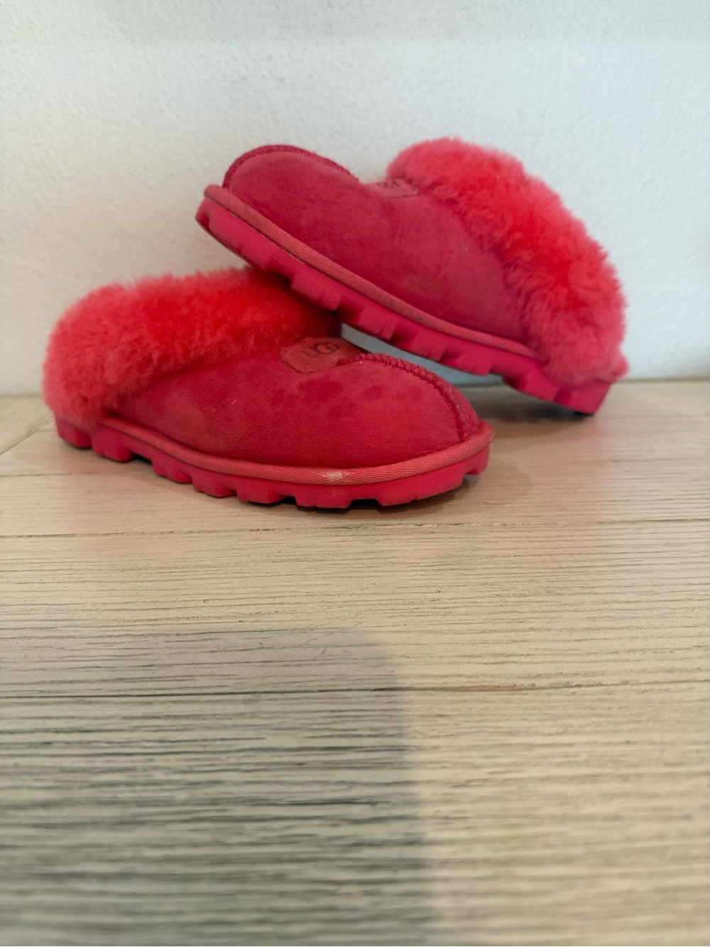 UGG Shearling Lined Slip-On Clogs - Hot Pink